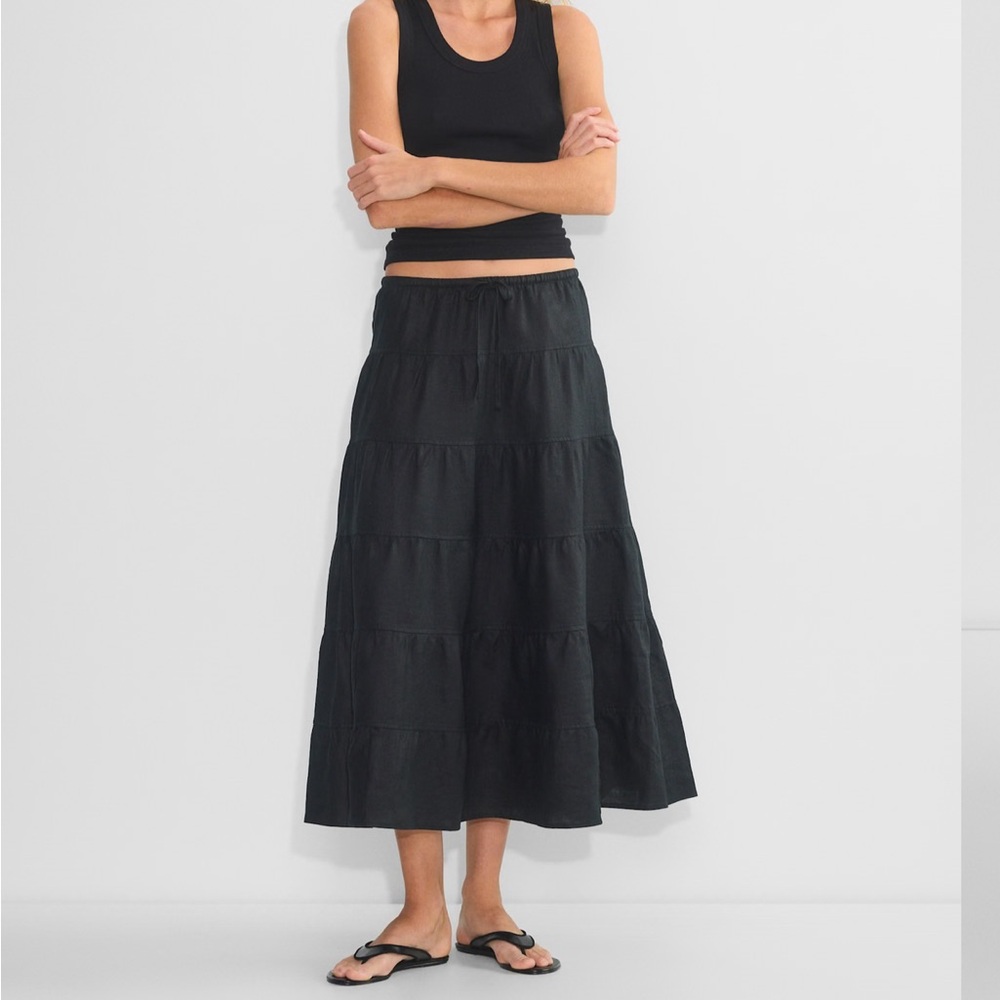Aritzia Wilfred bouquet black linen skirt s